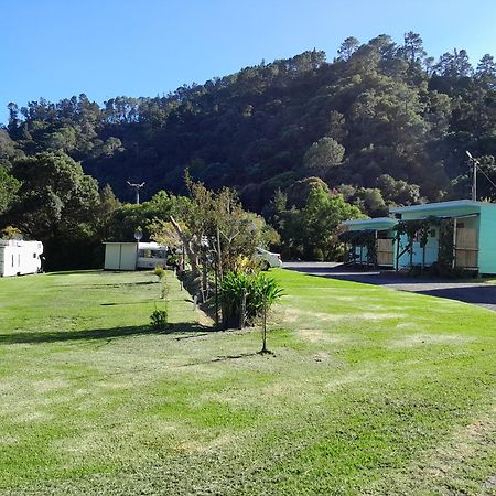 Dickson Holiday Park Thames Exterior foto