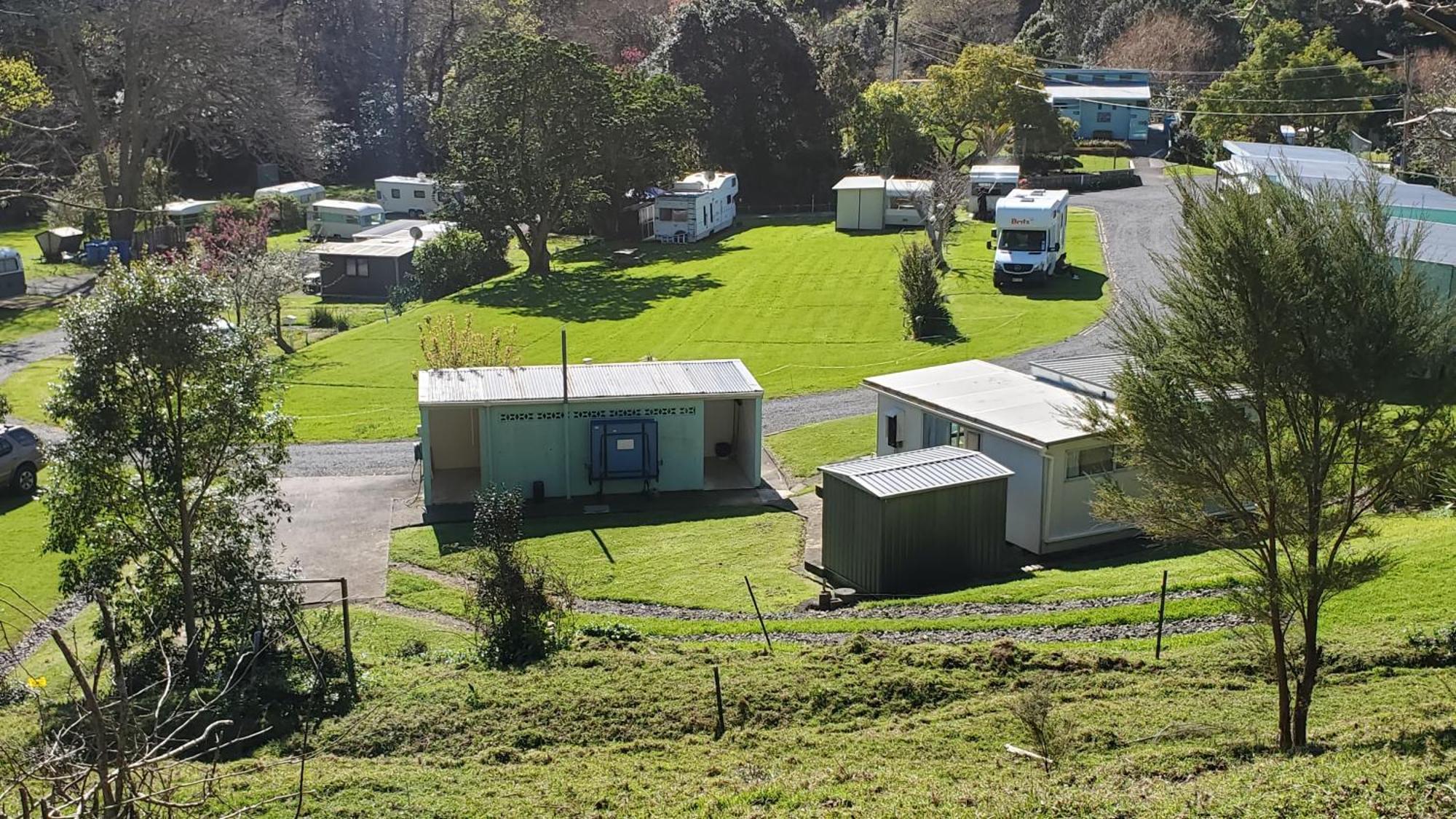 Dickson Holiday Park Thames Exterior foto