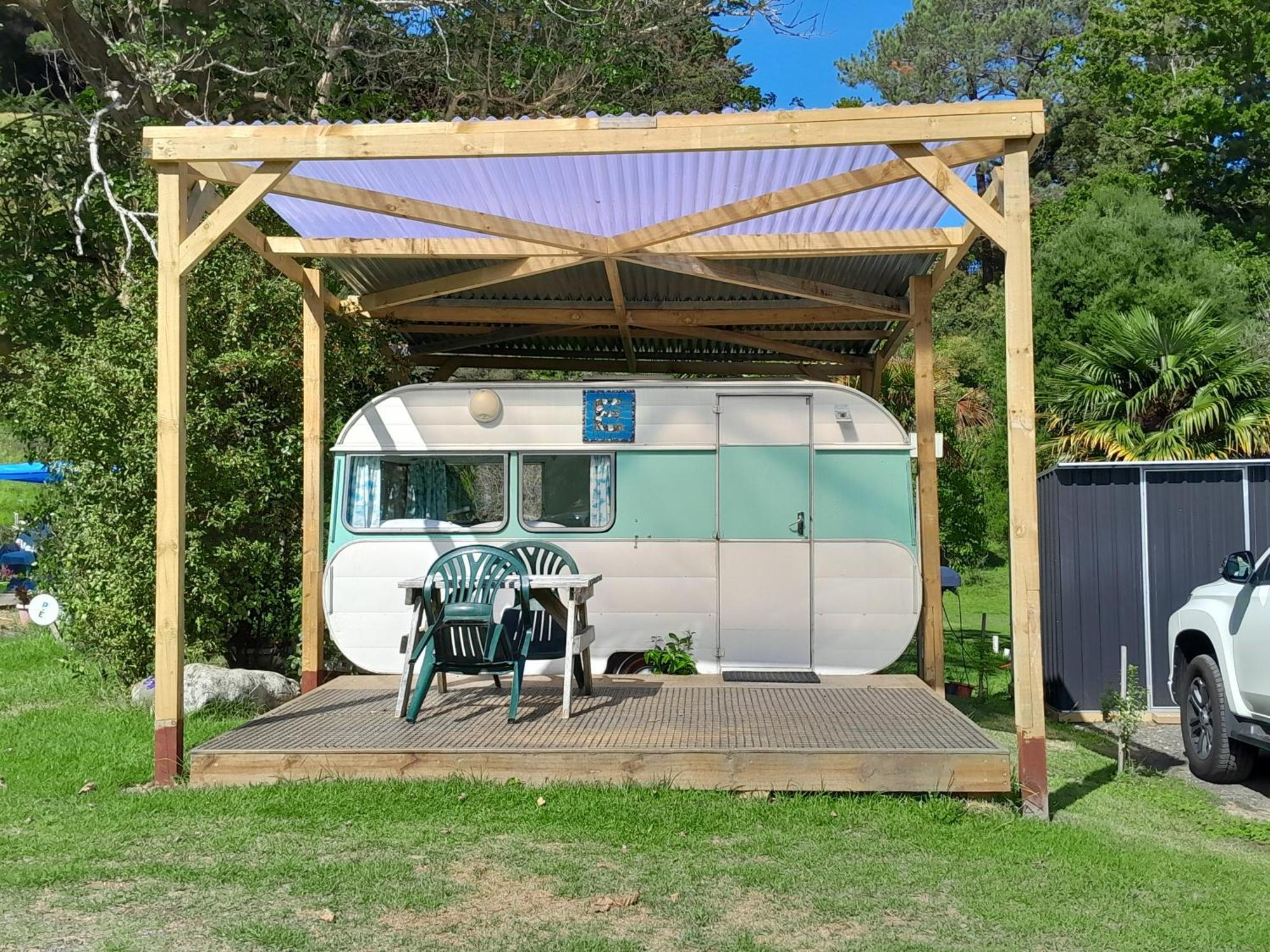 Dickson Holiday Park Thames Exterior foto