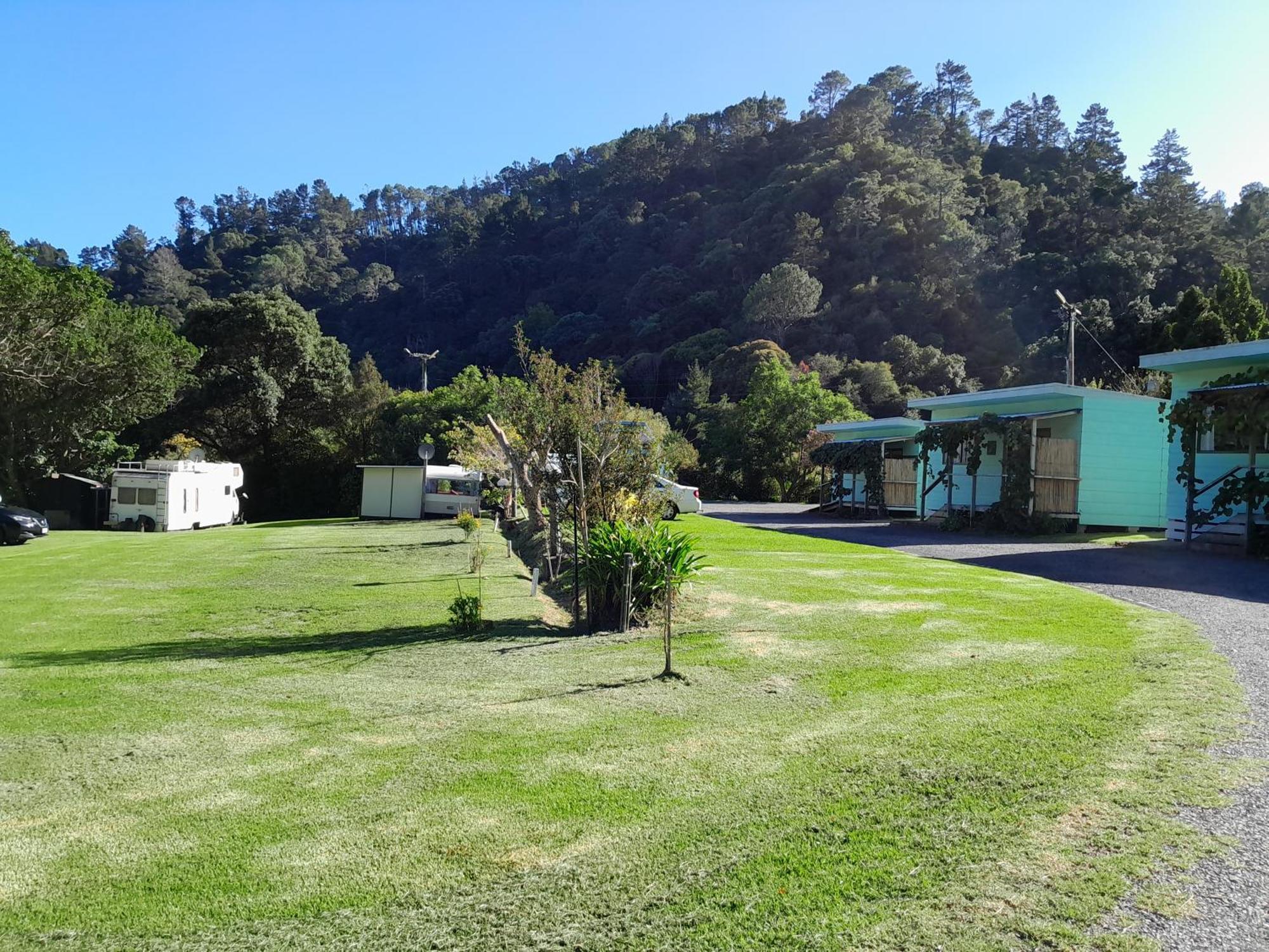 Dickson Holiday Park Thames Exterior foto